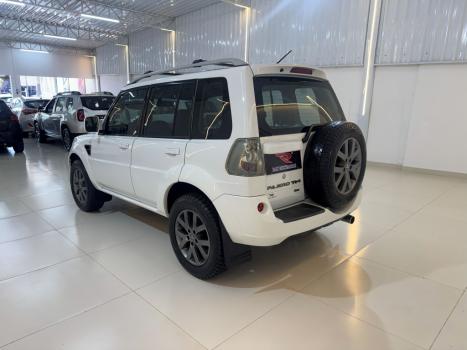 MITSUBISHI Pajero TR4 2.0 16V 4P AUTOMÁTICO, Foto 6 MITSUBISHI Pajero TR4 2.0 16V 4P AUTOMÁTICO, Foto 6
