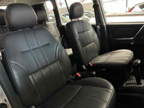 MITSUBISHI Pajero TR4 , Foto 10