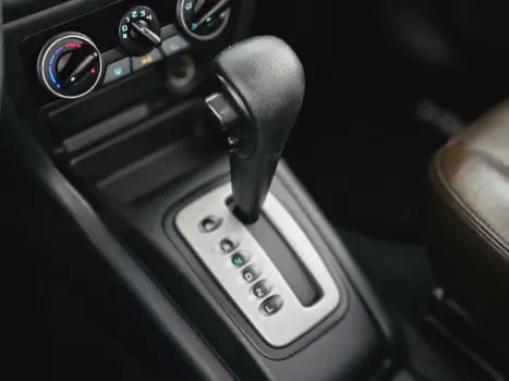 MITSUBISHI Pajero TR4 2.0 16V 4P AUTOM�TICO, Foto 9