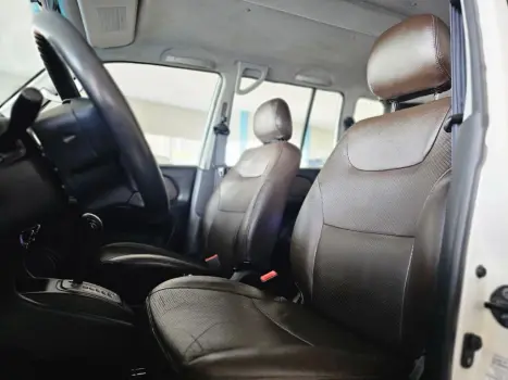 MITSUBISHI Pajero TR4 2.0 16V 4P AUTOM�TICO, Foto 13