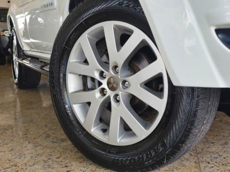 MITSUBISHI Pajero TR4 2.0 16V 4P AUTOM�TICO, Foto 15