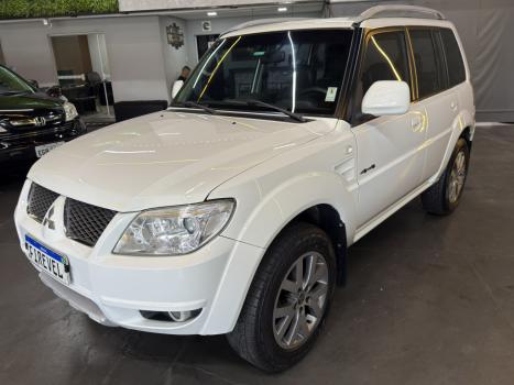 MITSUBISHI Pajero TR4 2.0 16V 4P 4X4 FLEX AUTOM�TICO, Foto 3