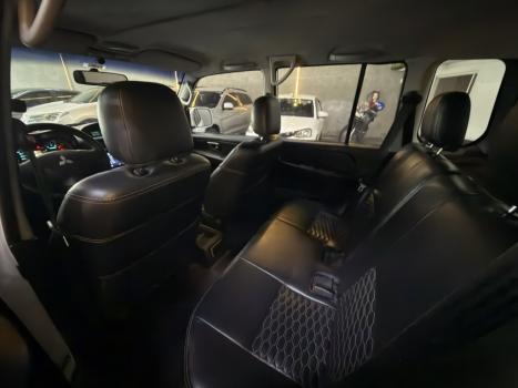 MITSUBISHI Pajero TR4 2.0 16V 4P 4X4 FLEX AUTOM�TICO, Foto 7