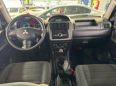 MITSUBISHI Pajero TR4 2.0 16V 4P FLEX, Foto 9