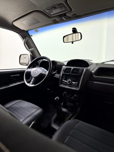 MITSUBISHI Pajero TR4 2.0 16V 4P FLEX, Foto 10