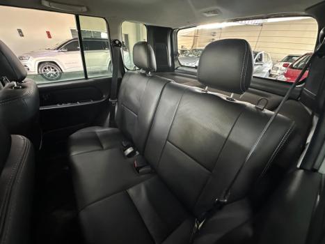 MITSUBISHI Pajero TR4 2.0 16V 4P 4X4 AUTOM�TICO, Foto 13