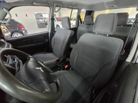 MITSUBISHI Pajero TR4 2.0 16V 4P FLEX, Foto 9