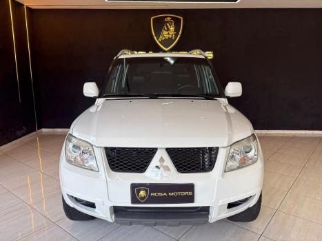 MITSUBISHI Pajero TR4 2.0 16V 4P AUTOMÁTICO, Foto 2