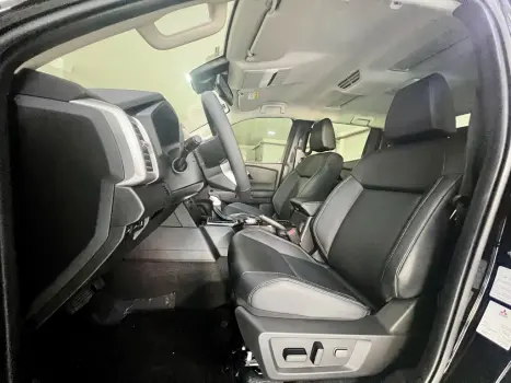 MITSUBISHI Triton 2.4 HPE-S BITURBO DIESEL CABINE DUPLA 4X4 AUTOM�TICO, Foto 10