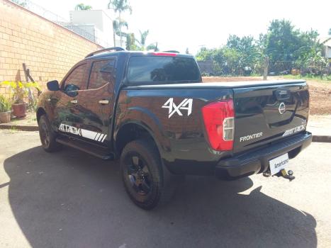 NISSAN Frontier 2.3 ATTACK CABINE DUPLA 4X4 BI-TURBO DIESEL AUTOMTICO, Foto 11