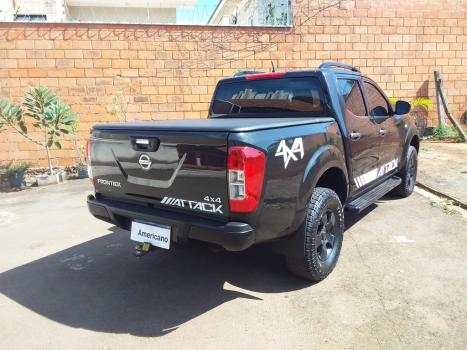 NISSAN Frontier 2.3 ATTACK CABINE DUPLA 4X4 BI-TURBO DIESEL AUTOMTICO, Foto 13