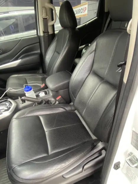 NISSAN Frontier 2.3 ATTACK CABINE DUPLA 4X4 BI-TURBO DIESEL AUTOMTICO, Foto 8