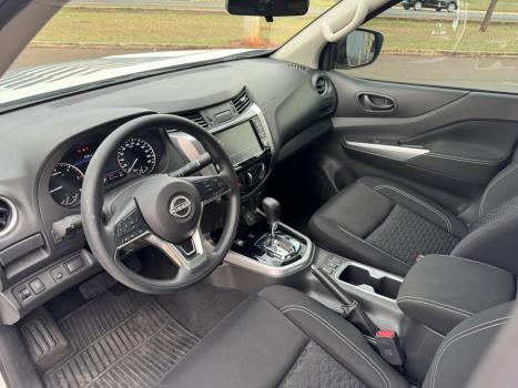 NISSAN Frontier 2.3 ATTACK CABINE DUPLA 4X4 BI-TURBO DIESEL AUTOMTICO, Foto 14