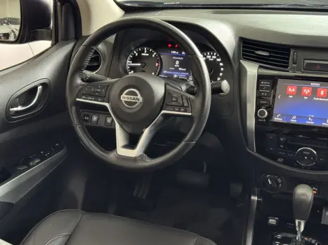 NISSAN Frontier 2.3 16V PLATINUM CABINE DUPLA 4X4 BI-TURBO DIESEL AUTOMTICO, Foto 6