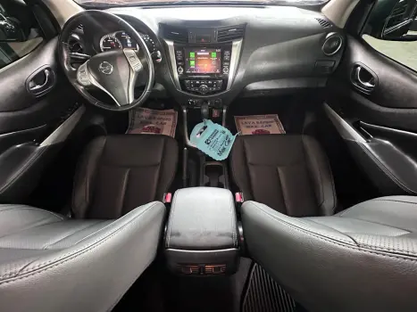 NISSAN Frontier 2.3 16V XE 4X4 CABINE DUPLA BI-TURBO DIESEL AUTOMTICO, Foto 8