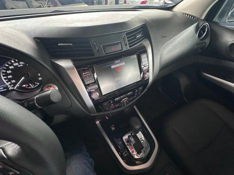 NISSAN Frontier 2.3 16V PLATINUM CABINE DUPLA 4X4 BI-TURBO DIESEL AUTOMTICO, Foto 12