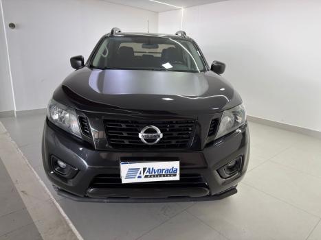 NISSAN Frontier 2.3 ATTACK CABINE DUPLA 4X4 BI-TURBO DIESEL AUTOMTICO, Foto 2