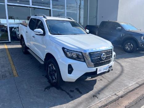 NISSAN Frontier 2.3 16V XE 4X4 CABINE DUPLA BI-TURBO DIESEL AUTOMTICO, Foto 3