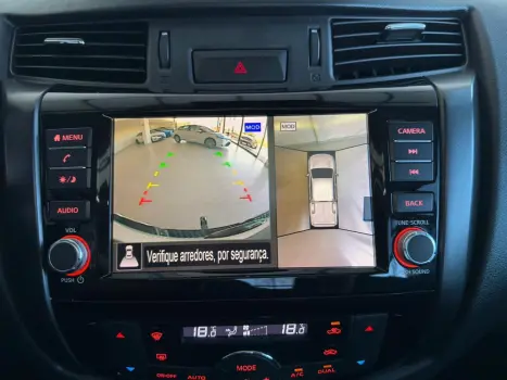 NISSAN Frontier 2.3 16V PRO4X CABINE DUPLA 4X4 BI-TURBO DIESEL AUTOMTICO, Foto 17