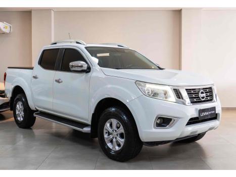 NISSAN Frontier 2.3 16V XE 4X4 CABINE DUPLA BI-TURBO DIESEL AUTOMTICO, Foto 2