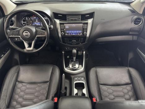 NISSAN Frontier 2.3 16V PLATINUM CABINE DUPLA 4X4 BI-TURBO DIESEL AUTOMTICO, Foto 9