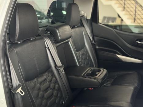 NISSAN Frontier 2.3 16V PLATINUM CABINE DUPLA 4X4 BI-TURBO DIESEL AUTOMTICO, Foto 11