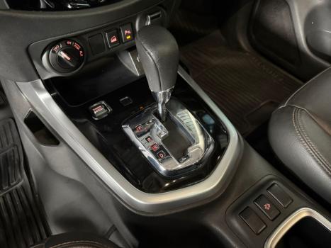 NISSAN Frontier 2.3 16V PLATINUM CABINE DUPLA 4X4 BI-TURBO DIESEL AUTOMTICO, Foto 18