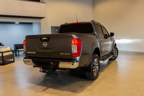 NISSAN Frontier 2.3 16V XE 4X4 CABINE DUPLA BI-TURBO DIESEL AUTOMTICO, Foto 3