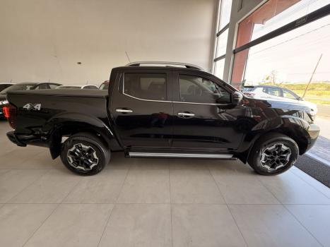 NISSAN Frontier 2.3 16V PLATINUM CABINE DUPLA 4X4 BI-TURBO DIESEL AUTOMTICO, Foto 15