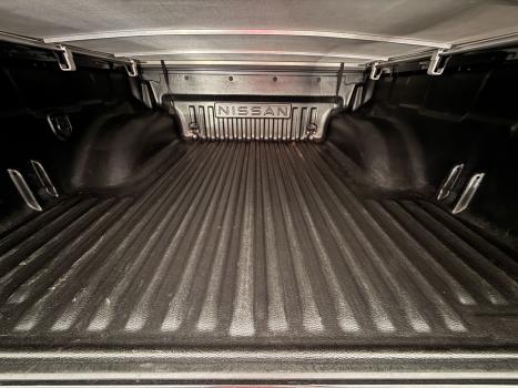 NISSAN Frontier 2.3 16V PLATINUM CABINE DUPLA 4X4 BI-TURBO DIESEL AUTOMTICO, Foto 13