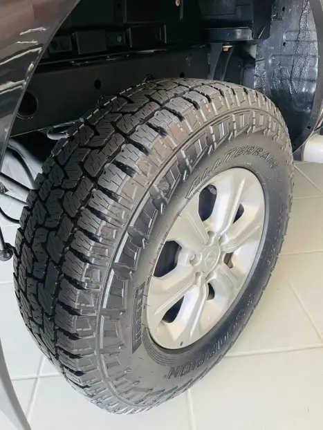 NISSAN Frontier 2.3 16V XE 4X4 CABINE DUPLA BI-TURBO DIESEL AUTOMTICO, Foto 15