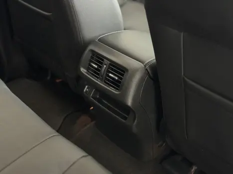 NISSAN Frontier 2.3 16V PRO4X CABINE DUPLA 4X4 BI-TURBO DIESEL AUTOMTICO, Foto 14