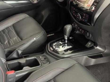 NISSAN Frontier 2.3 16V PRO4X CABINE DUPLA 4X4 BI-TURBO DIESEL AUTOMTICO, Foto 10