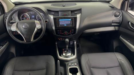 NISSAN Frontier 2.3 16V LE 4X4 CABINE DUPLA BI-TURBO DIESEL AUTOMTICO, Foto 4