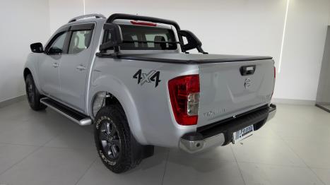 NISSAN Frontier 2.3 16V LE 4X4 CABINE DUPLA BI-TURBO DIESEL AUTOMTICO, Foto 11