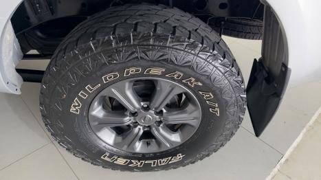 NISSAN Frontier 2.3 16V LE 4X4 CABINE DUPLA BI-TURBO DIESEL AUTOMTICO, Foto 15