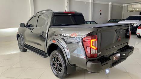NISSAN Frontier 2.3 16V PRO4X CABINE DUPLA 4X4 BI-TURBO DIESEL AUTOMTICO, Foto 2