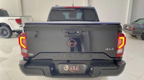 NISSAN Frontier 2.3 16V PRO4X CABINE DUPLA 4X4 BI-TURBO DIESEL AUTOMTICO, Foto 5