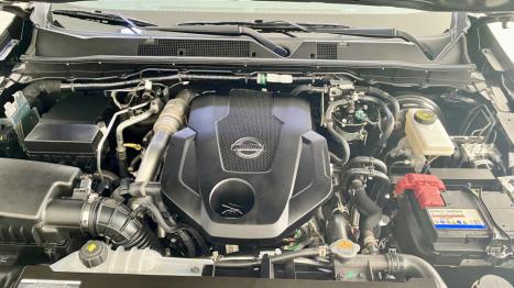 NISSAN Frontier 2.3 16V PRO4X CABINE DUPLA 4X4 BI-TURBO DIESEL AUTOMTICO, Foto 14