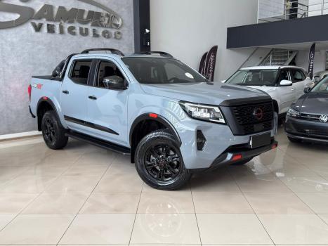 NISSAN Frontier 2.3 16V PRO4X CABINE DUPLA 4X4 BI-TURBO DIESEL AUTOMTICO, Foto 2