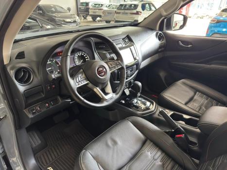 NISSAN Frontier 2.3 16V PRO4X CABINE DUPLA 4X4 BI-TURBO DIESEL AUTOMTICO, Foto 10