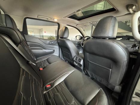 NISSAN Frontier 2.3 16V PRO4X CABINE DUPLA 4X4 BI-TURBO DIESEL AUTOMTICO, Foto 13