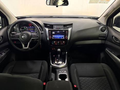 NISSAN Frontier 2.3 16V LE 4X4 CABINE DUPLA BI-TURBO DIESEL AUTOM�TICO, Foto 5