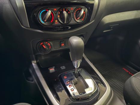 NISSAN Frontier 2.3 16V LE 4X4 CABINE DUPLA BI-TURBO DIESEL AUTOM�TICO, Foto 7