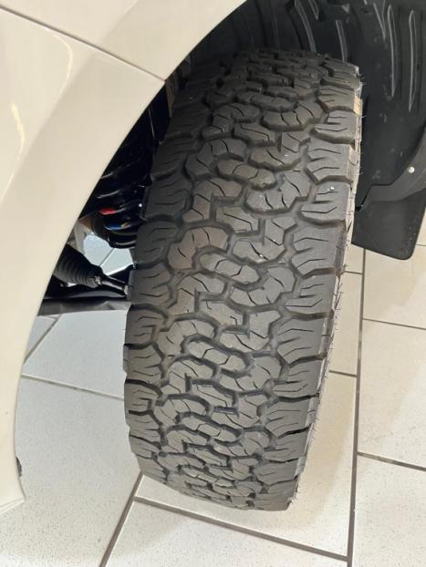 NISSAN Frontier 2.3 16V SE 4X4 CABINE DUPLA BI-TURBO DIESEL AUTOM�TICO, Foto 7