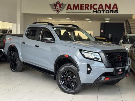 NISSAN Frontier 2.3 16V PRO4X CABINE DUPLA 4X4 BI-TURBO DIESEL AUTOM�TICO, Foto 2