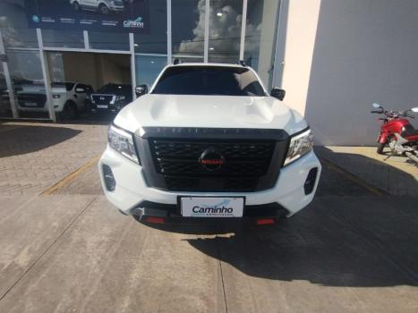 NISSAN Frontier 2.3 16V PRO4X CABINE DUPLA 4X4 BI-TURBO DIESEL AUTOM�TICO, Foto 2