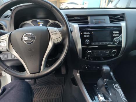 NISSAN Frontier 2.3 16V SE 4X4 CABINE DUPLA BI-TURBO DIESEL AUTOM�TICO, Foto 8