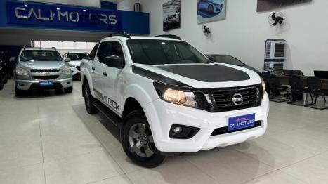 NISSAN Frontier 2.3 ATTACK CABINE DUPLA 4X4 BI-TURBO DIESEL AUTOM�TICO, Foto 2