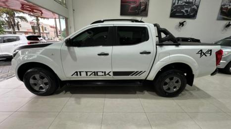 NISSAN Frontier 2.3 ATTACK CABINE DUPLA 4X4 BI-TURBO DIESEL AUTOM�TICO, Foto 4